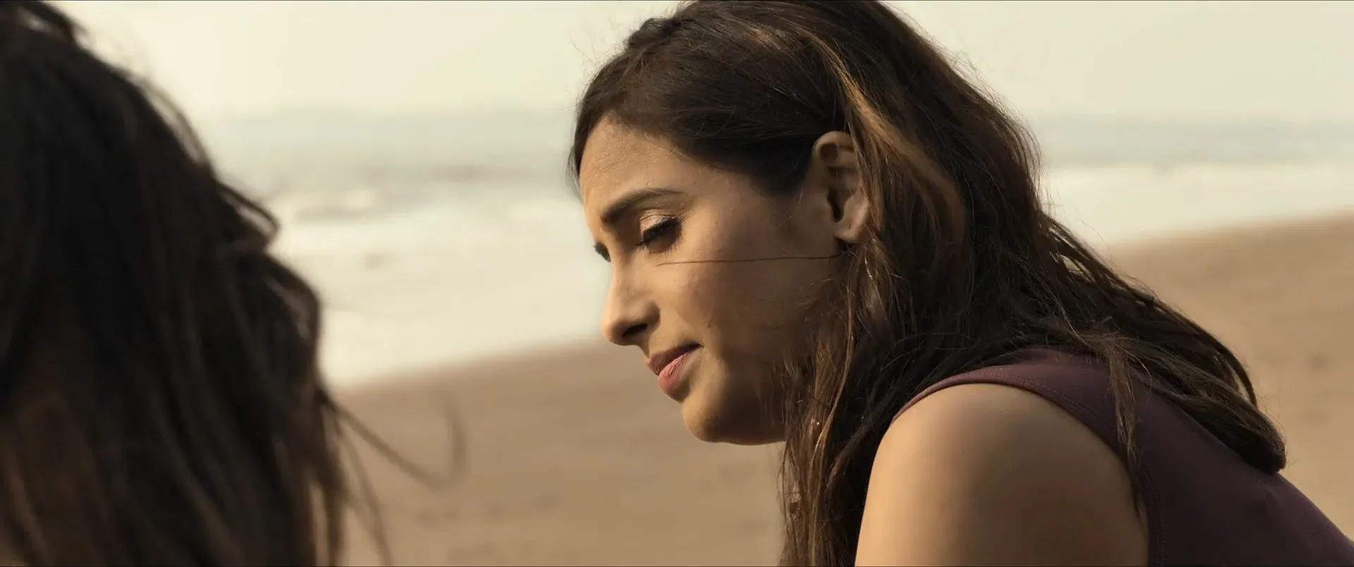 India Lockdown (2022) Hindi Movie HDRip 720p – 480p Screenshot